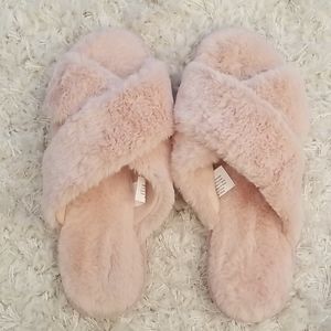 INC Fuzzy Pink Slide Slippers